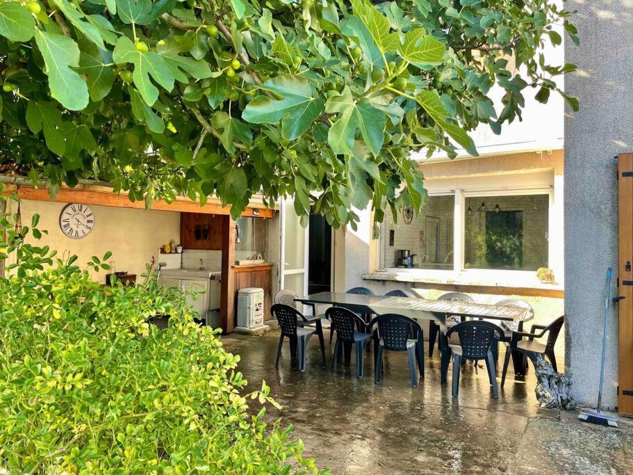 La Casa Del Papa - Maison Spacieuse Avec Jardin Dole Eksteriør bilde